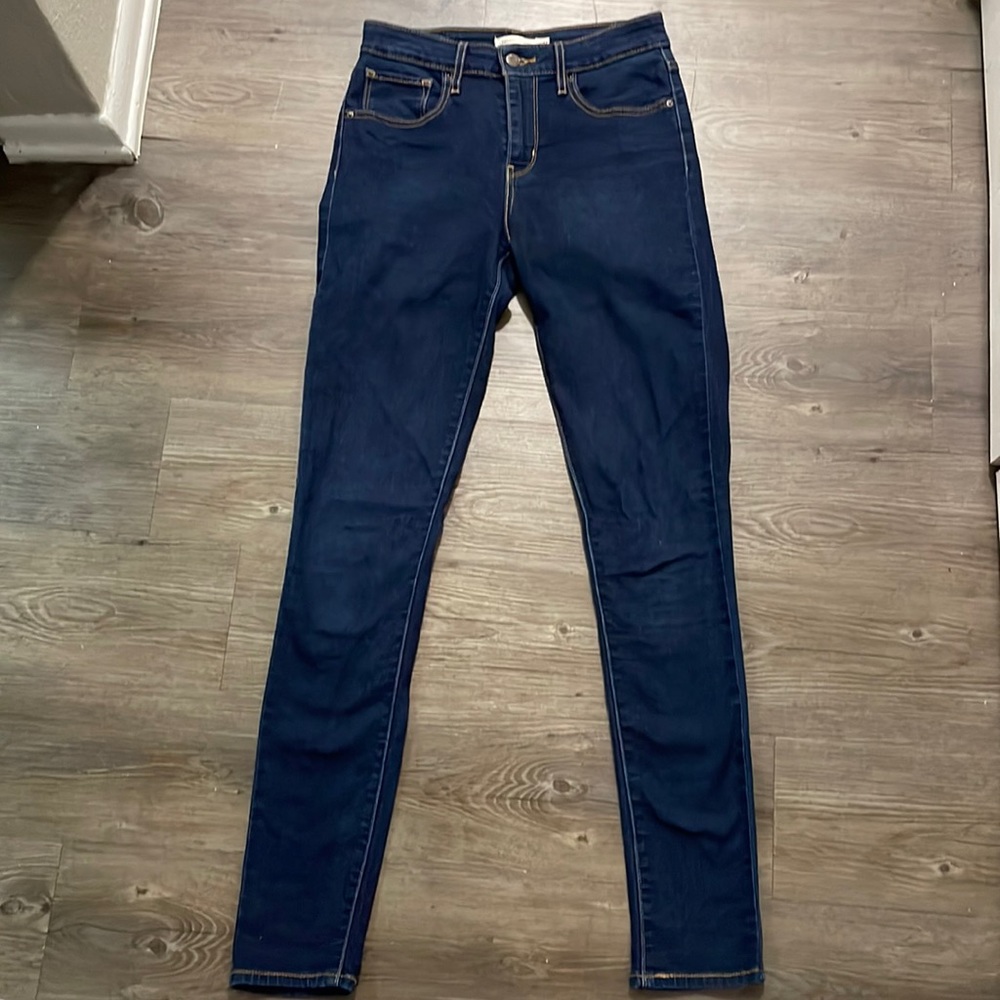 Levi’s 721 High Rise Skinny